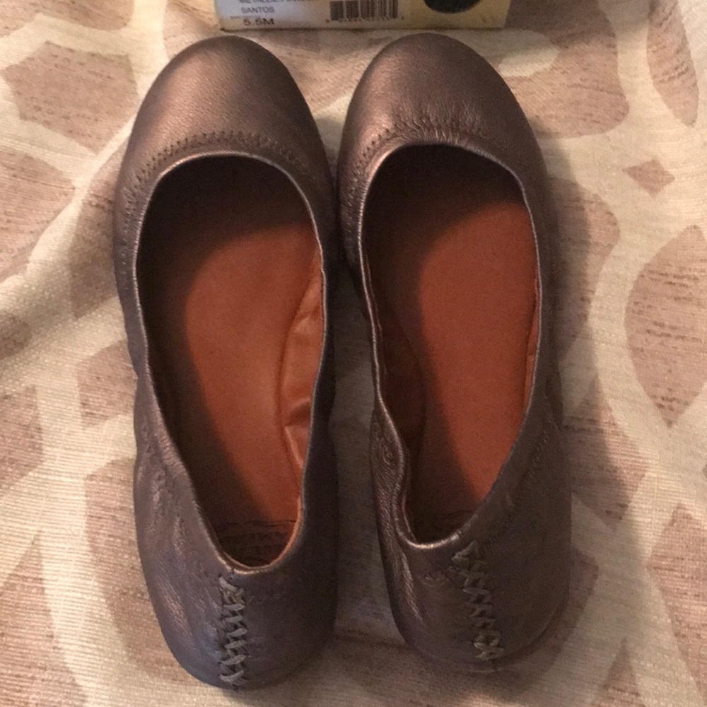 Lucky Brand Emmie-Metallic Powder